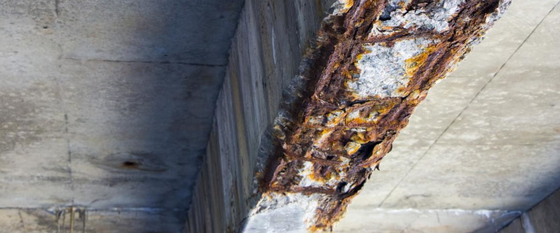 The Comprehensive Guide to Concrete Structure Repair